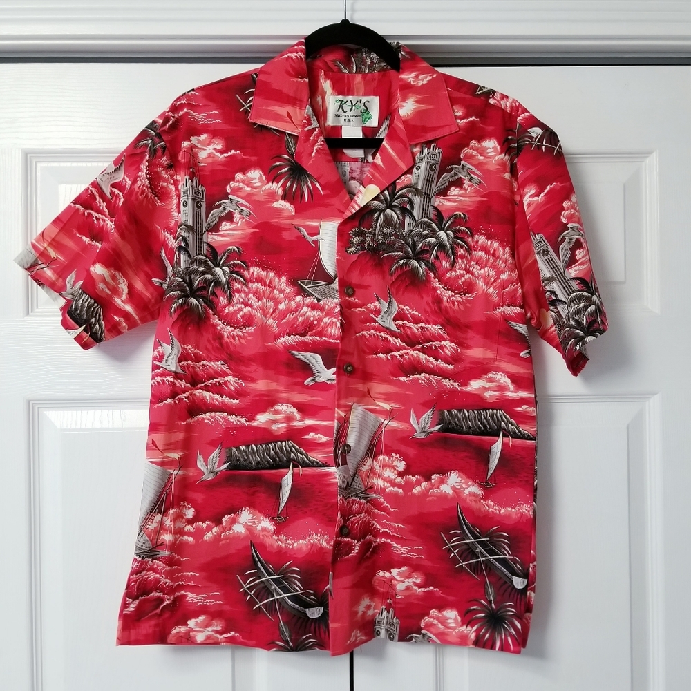 Red Hawaiian Short Sleeve Button Up Shirt